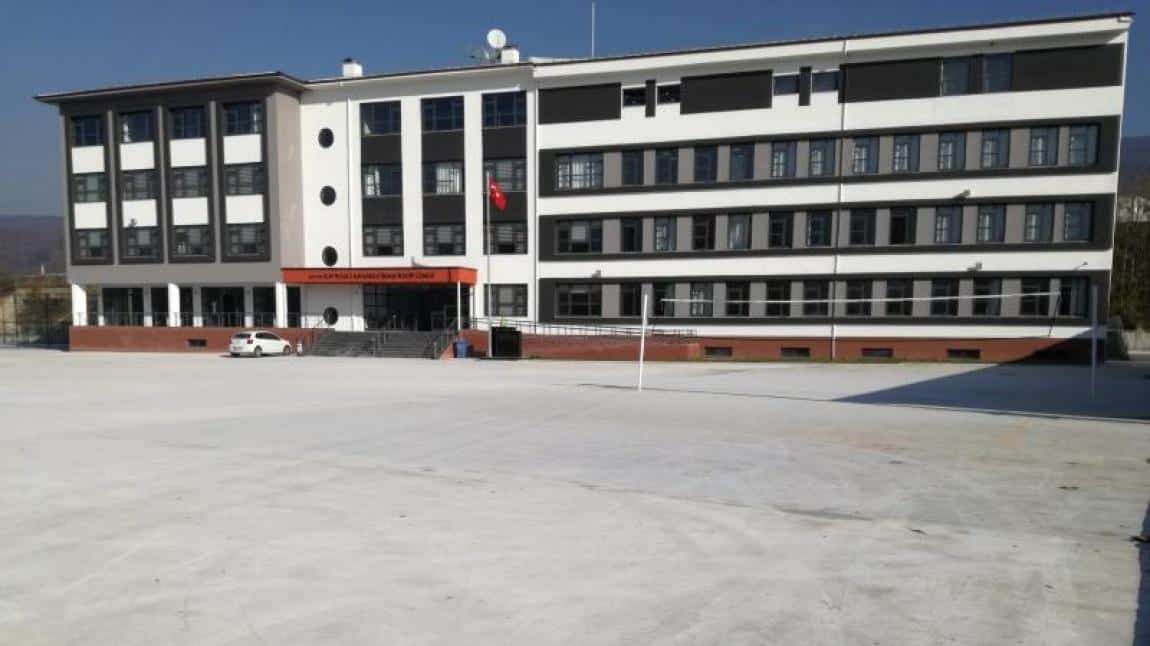 Kaynaşlı Anadolu İmam Hatip Lisesi Fotoğrafı